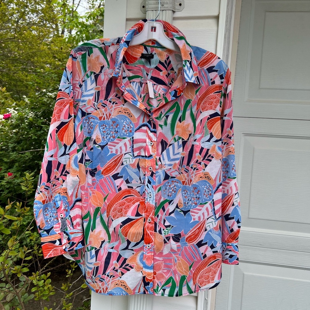 NWT Talbots Pretty Navy Multicolored Floral Long Sleeve Cotton Blouse